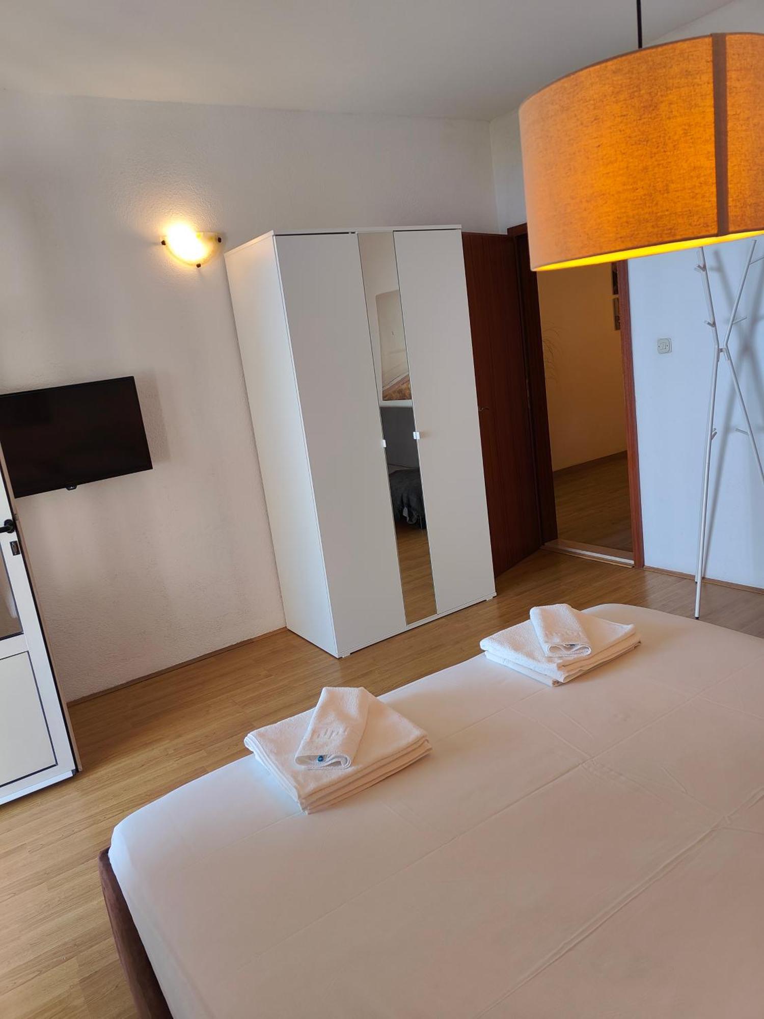 Apartments Panorama Makarska Ngoại thất bức ảnh